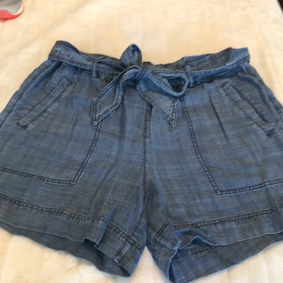 Lilla P Pants - Lilla P chambray denim shorts.